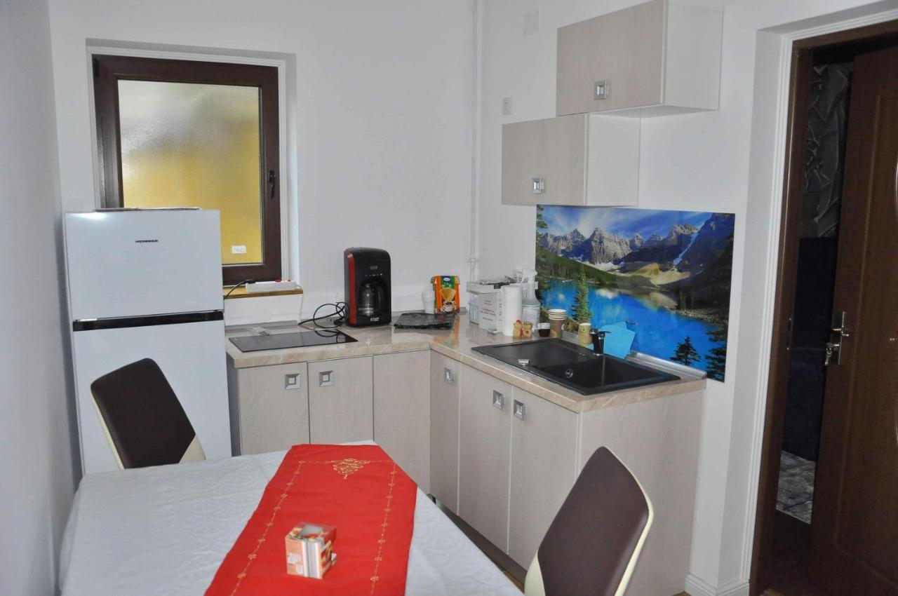 Casa Andrei Hotell Braşov Exteriör bild
